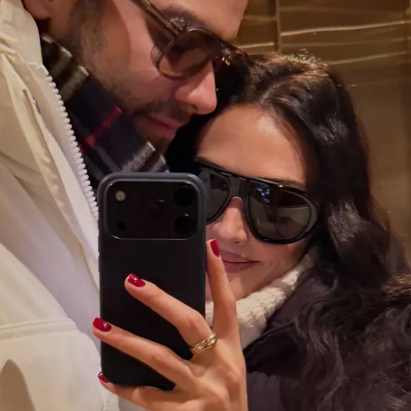 faruk-sabanci-esra-bilgici-amerikaya-ucurdu-ask-turu-1773899229495.jpg Faruk Sabancı Esra Bilgiç'i Amerika'ya uçurdu: Aşk turu!-4