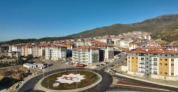 Deprem bölgesine 79,4 milyar lira ulaşım yatırımı: Devlet ilk günden sahadaydı