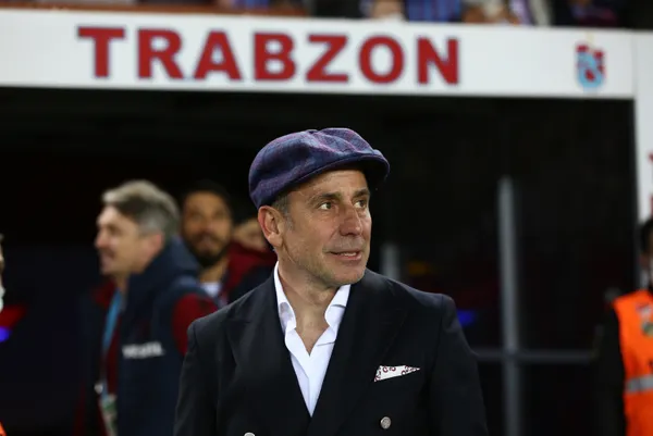 trabzonsporda-abdullah-avci-farki-2016-2017-sezonundan-beri-super-ligde-69-haftayi-lider-tamamladi-1649078546983.jpg Trabzonspor'da Abdullah Avcı farkı! 2016-2017 sezonundan beri Süper Lig'de 69 haftayı lider tamamladı-6