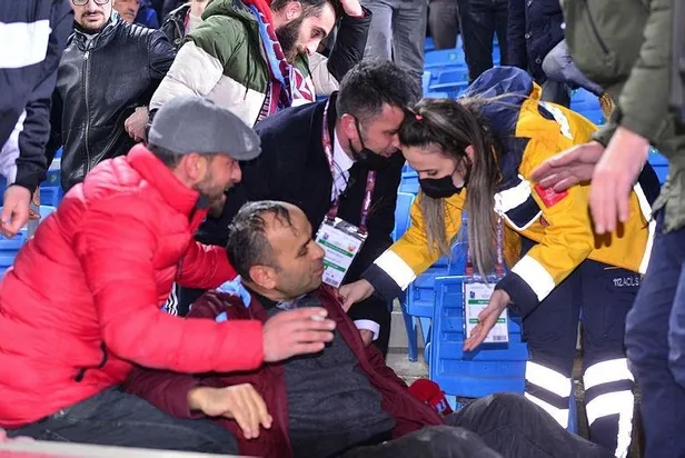 hakem-penalti-dedi-trabzonspor-taraftari-heyecandan-fenalasti-1645823797226.jpeg Hakem 'penaltı' dedi Trabzonspor taraftarı heyecandan fenalaştı-3