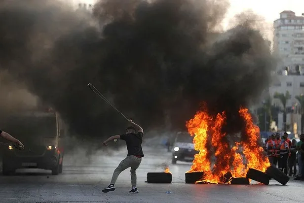 CANLI TAKİP | Hamas’tan İsrail’e 'Aksa Tufanı' operasyonu! Çatışmalar sokağa indi: Tel Aviv 'savaş' durumuna geçti-7