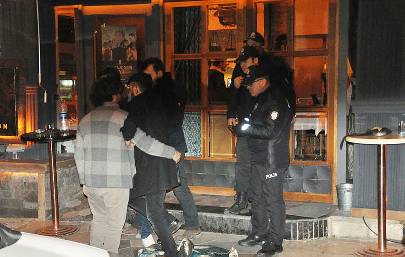 Denizli'de restoranda silahlı kavga: 1 ölü, 1 yaralı - 8
