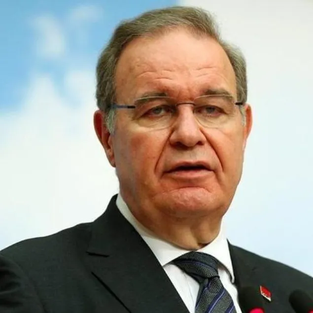 Faik Öztrak partisinin il başkanını yalanladı