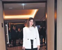 Buse Varol’dan tatlı sitemler: Alişan yandı