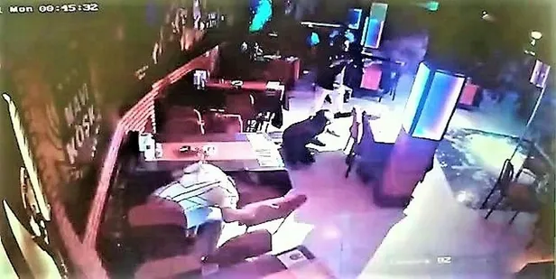 Eğlence mekanında can pazarı! Gözü dönmüş adam kız arkadaşının çalıştığı gazinoyu taradı-4