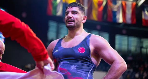 Taha Akgül kimdir? 9. kez Avrupa şampiyonu olan milli güreşçi Taha Akgül kaç yaşında, aslen nereli, evli mi? İşte başarıları, ödülleri...-5