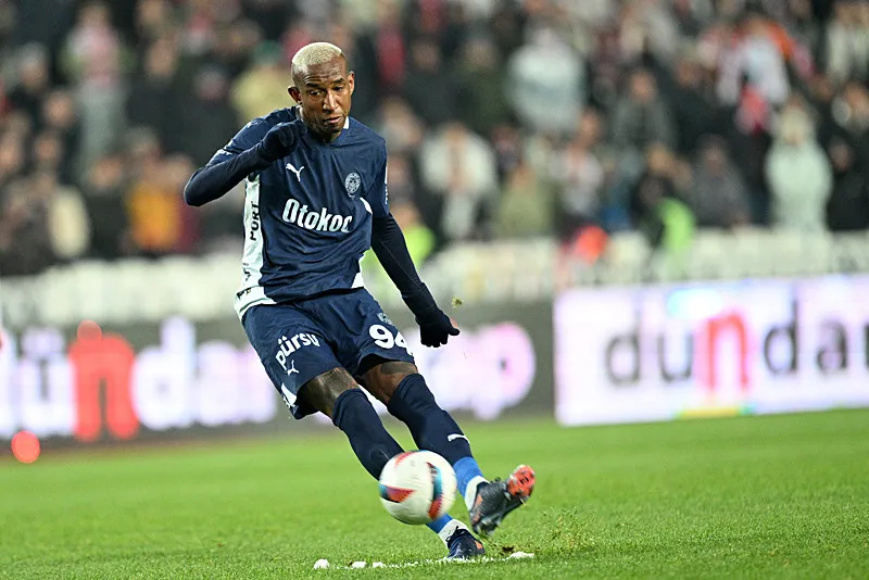 Fenerbahçe'den flaş transfer! Orta sahanın yeni yıldızı olacak - 3