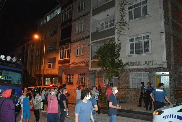 Sultangazi'de korku dolu anlar! 2 bina boşaltıldı: Terliğimizi giymeden aşağıya indik-5
