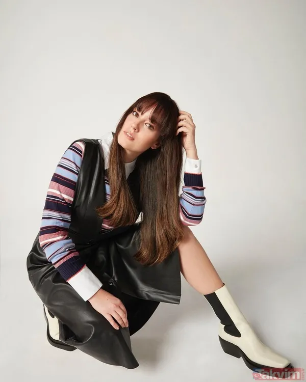 Eşkıya Dünyaya Hükümdar Olmaz’ın Bahar’ı Pelin Akil kararsız kaldı! ‘Hepsini paylaştım’ dedi Oktay Kaynarca ile… - 4