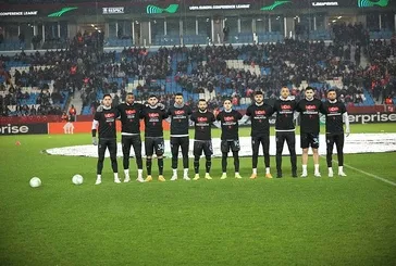 Biz böyle çok güzeliz