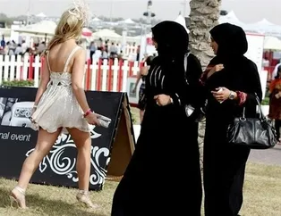 Dubai'de çekilen birbirinden komik ve ilginç fotoğraflar