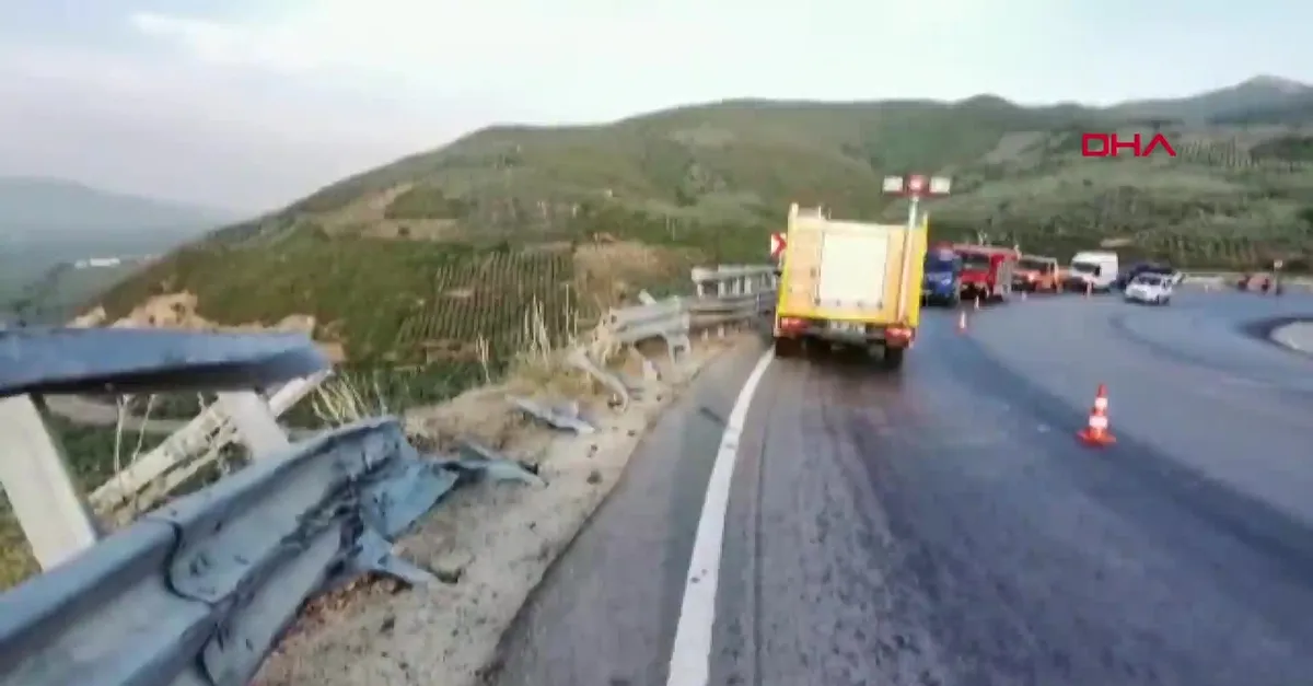 Bursa'da tır uçuruma yuvarlandı: 1 ölü