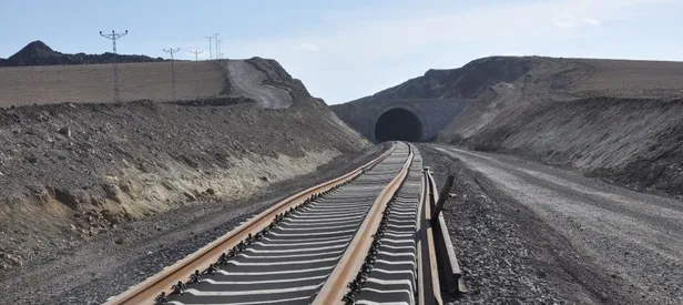 Bakü-Tiflis-Kars Demiryolu'nda test sürüşü