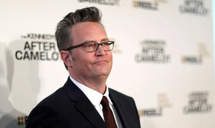Matthew Perry evinde ölü bulundu!-5