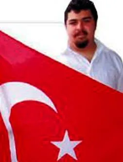 Korkudan bakamadılar