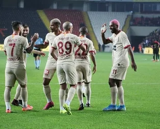 Aslan deplasmanda Antepe kükredi! Gaziantep FK 0-2 Galatasaray MAÇ SONUCU