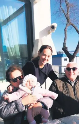 Ali Erel ile Seda Bakan'dan Boğaz keyfi!