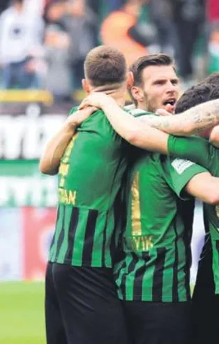 Akhisarspor seriye bağladı