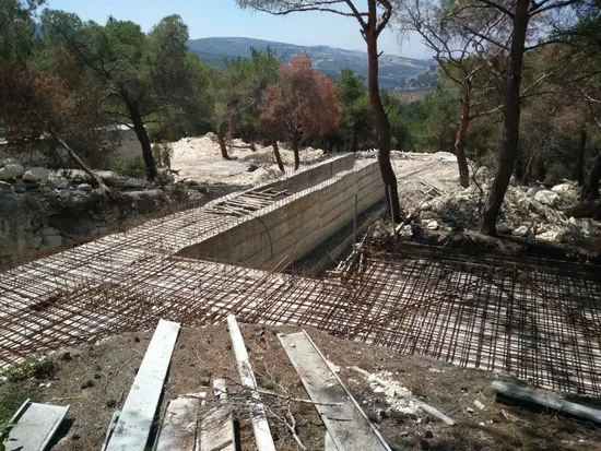 TSK, Afrin'de bulunan teröristlere ait kamp alanını tespit etti-1