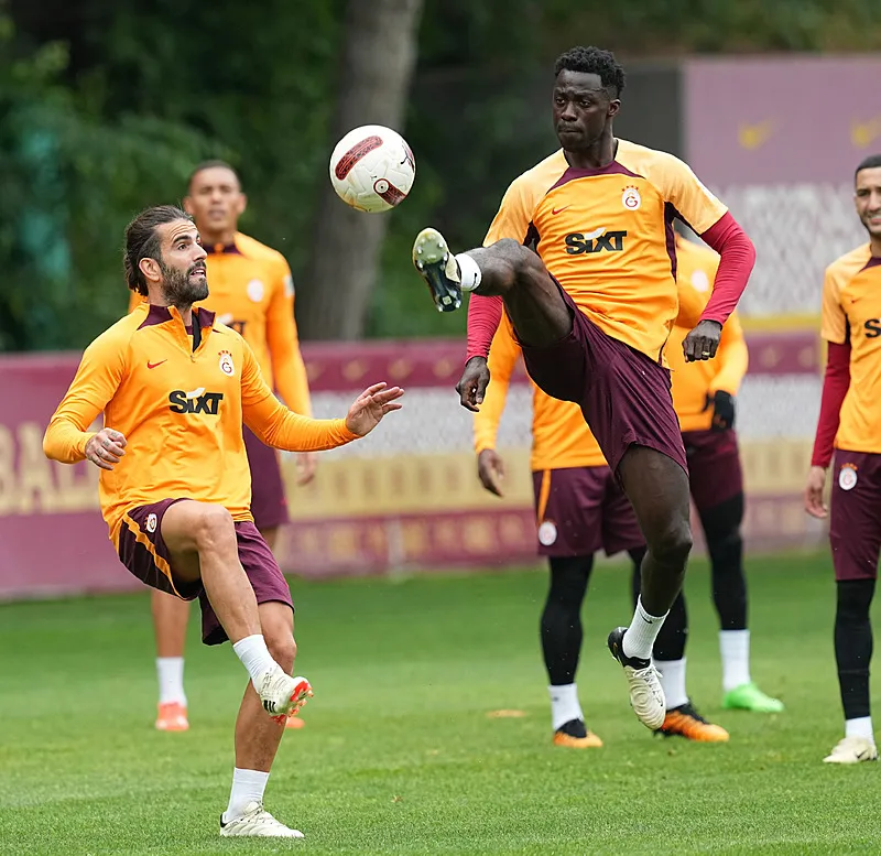 Transfer resmen açıklandı: Ligue 1'in yıldızı Galatasaray'a! Icardi'nin partneri olacak - 19