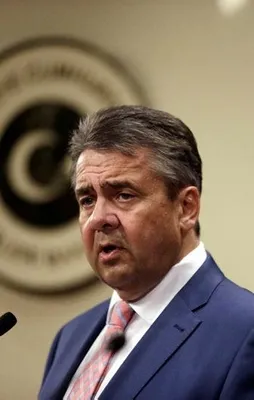 Alman bakandan İncirlik açıklaması