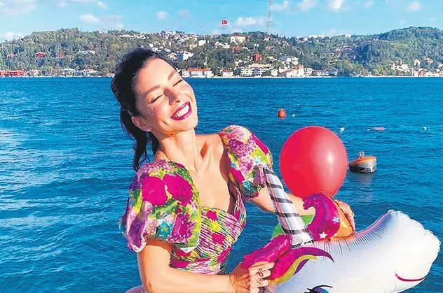 Merve Boluğur ve Murat Dalkılıç açtı ağzını yumdu gözünü! “Merve Boluğur, Murat Dalkılıç’tan sonra delirdi” diyenlere isyan ettiler