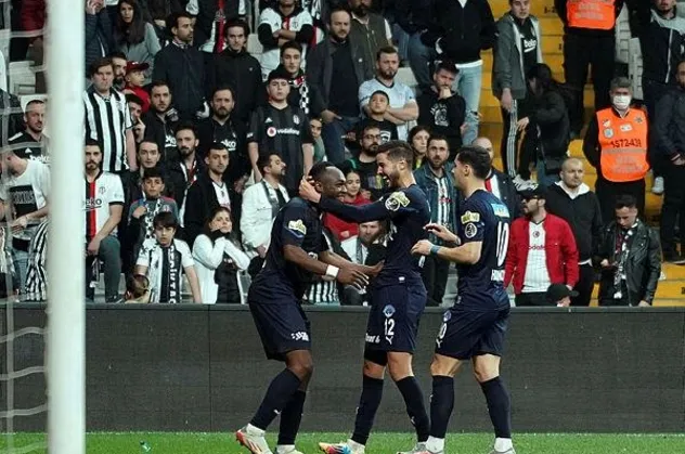 Kasımpaşa Beşiktaş karşısında 9 yıl sonra başardı!