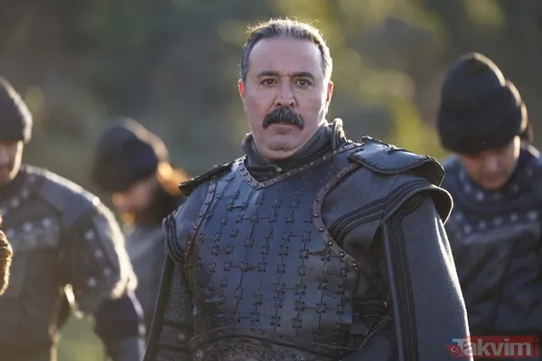 Mustafa Üstündağ'ın en güzel rolü: Babalık! Kuruluş Orhan'ın Demirhan'ı evli mutlu ve 2 çocuklu - 1