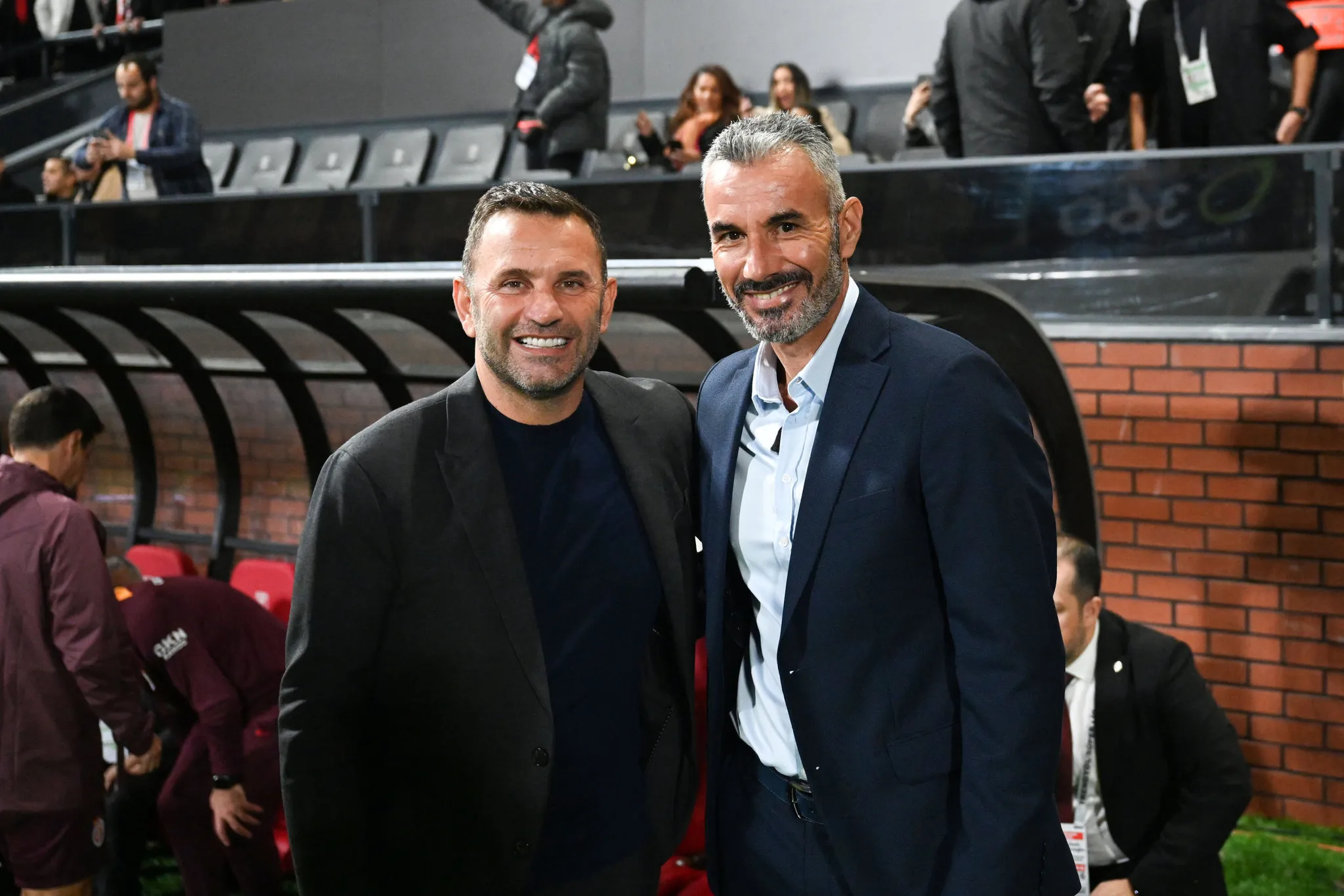 Galatasaray'dan çifte transfer! Bek ve Beek geliyor - 4