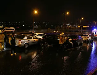 İstanbul'da zincirleme trafik kazası: 11 araç birbirine girdi
