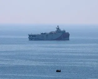 Oruç Reis, açığa demirledi