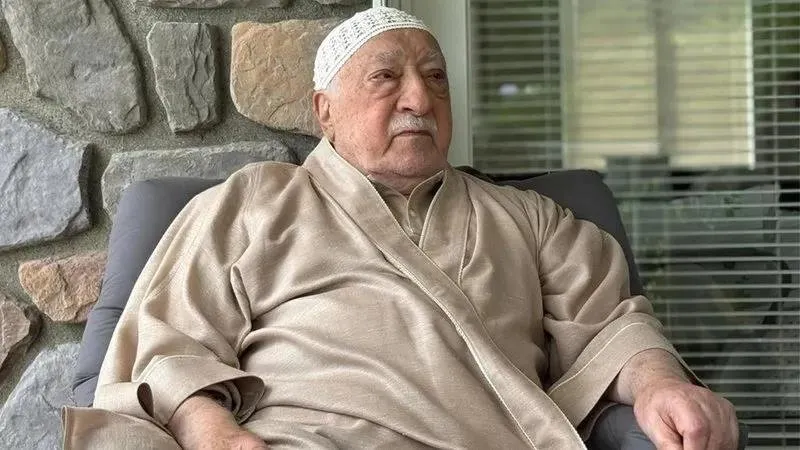 FETÖ elebaşı cehenneme odun oldu (Takvim.com.tr / Arşiv)