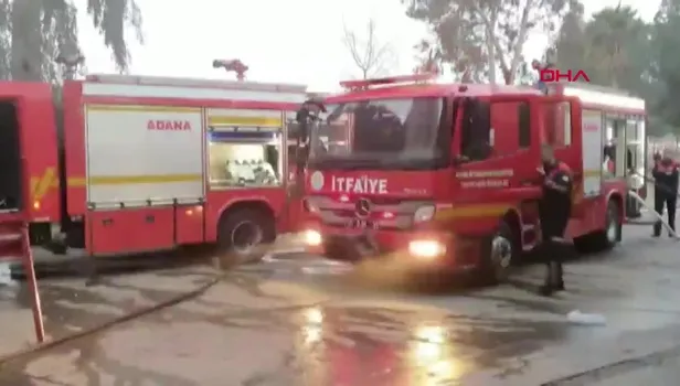 Adana Çukurova Üniversitesi'nde yangın