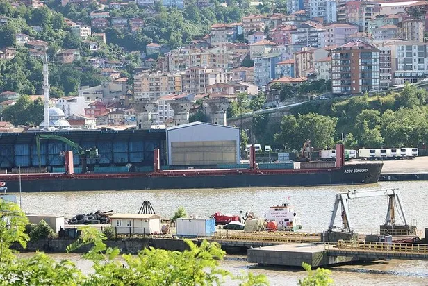 Ukrayna'nın Mariupol Limanı'ndan Türk kuru yük gemisi Zonguldak Limanı'na ulaştı-5
