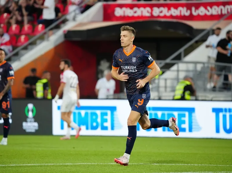 fc-iberia-basaksehir-canli-1723137420265.jpg
