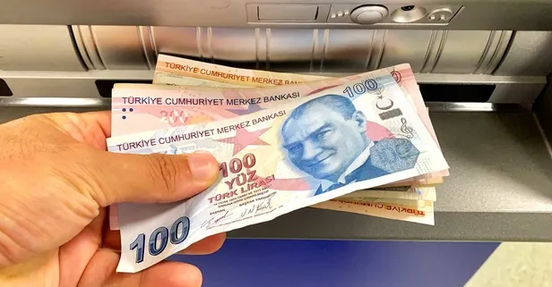 Bankalar uyardı ATM'den para çekenler dikkat! Bu hatayı yapan bütün parası kaybediyor