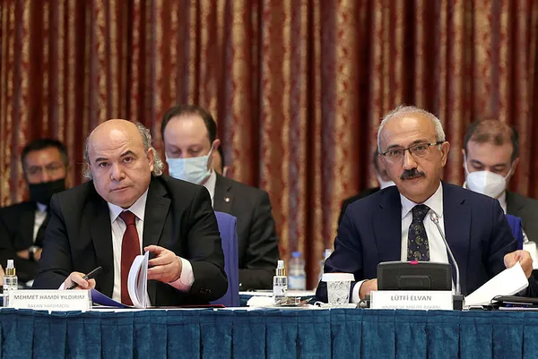 son-dakika-hazine-ve-maliye-bakani-lutfi-elvandan-fiyat-istikrari-ve-cari-acik-aciklamasi-1636742150865.jpg SON DAKİKA! Hazine ve Maliye Bakanı Lütfi Elvan'dan fiyat istikrarı ve cari açık açıklaması-4