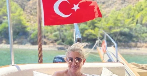 Muazzez Ersoy’dan hijyenik tatil! Teknesini ozon ile dezenfekte ettirdi