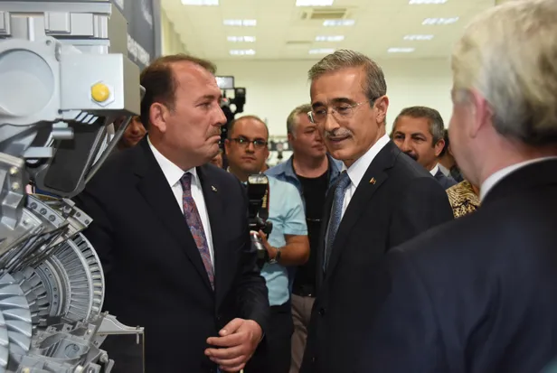 Cumhurbaşkanlığı Savunma Sanayii Başkanı İsmail Demir'den yerli motor açıklaması-2