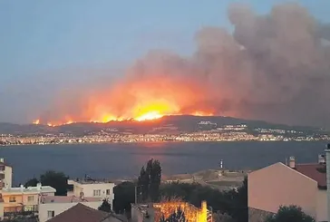 Çanakkale alev alev yanıyor! 6 saatte 15 km ilerledi: Ekipler canhıraş mücadele ediyor