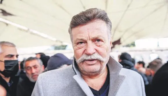 Burhan Çaçan’ın ölümünde kahreden gerçek! Nuri Alço açıkladı: Doktor bey ’Salı değil yarın yapalım’ dedi