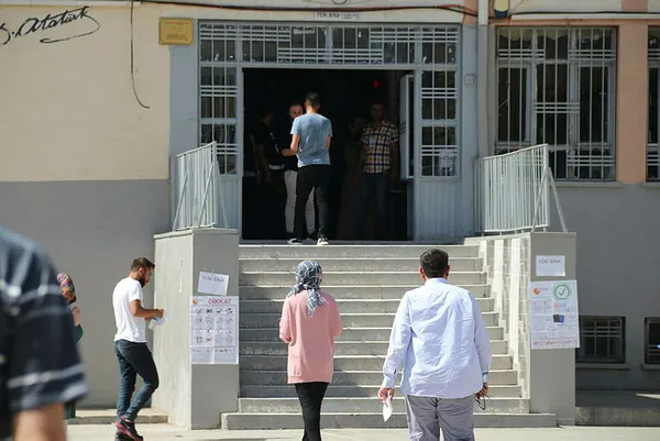 Son dakika: YKS maratonu sona erdi! 120 dakika süren 3. maraton da tamamlandı: Cevap anahtarı erişme açıldı-6