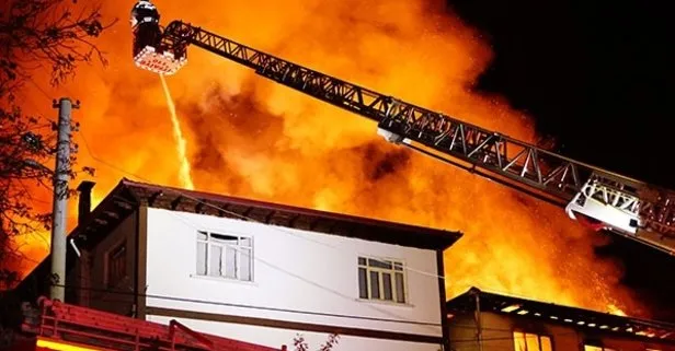 Kastamonu’da doğalgaz faciası! 7 ev tamamen yandı