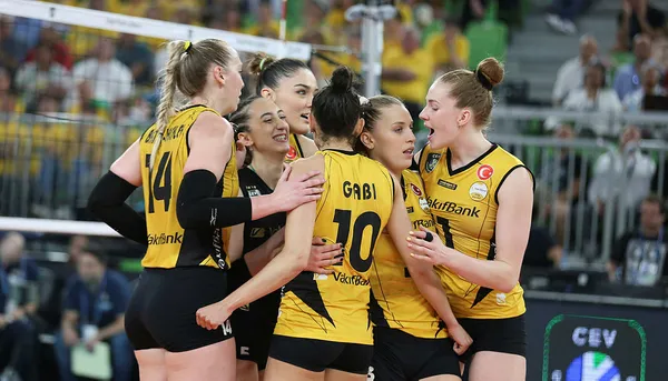 son-dakika-vakifbank-5-kez-avrupa-sampiyonu-1653244853938.jpg Son dakika: VakıfBank 5. kez Avrupa şampiyonu-3