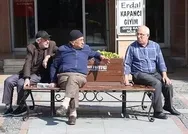 Sokağa çıkma yasağını dinlemeyen 65 yaş üstüne binlerce lira para cezası