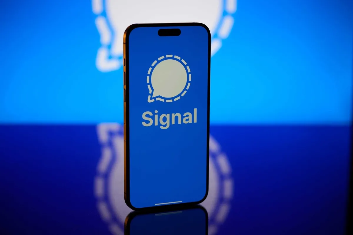 fetonun-bilisim-agina-operasyon-signal-trafigi-desifre-edildi-1788243511746.jpg Signal uygulaması (Fotoğraf Takvim Foto Arşivi’nden alınmıştır - Depo Photos)