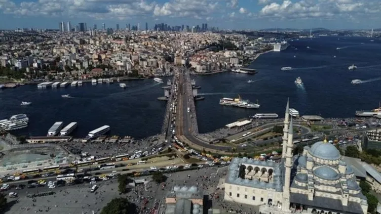 İstanbullular dikkat! Galata Köprüsü'nde 40 gün sürecek bakım çalışmaları başladı
