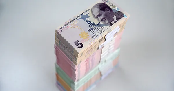 Piyasalarda kademeli faiz indirimi beklentisi! Merkez Bankası ne zaman faiz indirimine gidecek?