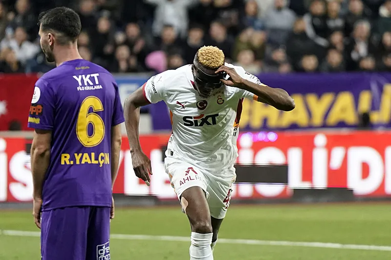 Okan Buruk'tan kritik tercih! Galatasaray'ın Sivasspor maçı 11'i netleşti - 8