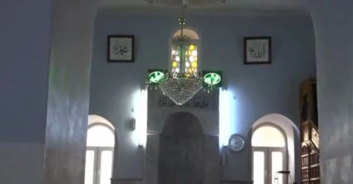 İşte CHP’nin ahır yaptığı o cami